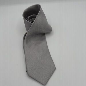 Elegant ITALO FERRETTI Gray/Silver Silk Italian Men's Tie